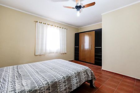 Casa à venda com 150m², 3 quartos e 2 vagasSuíte 1