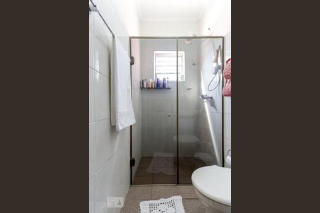 Casa à venda com 150m², 3 quartos e 2 vagasBanheiro