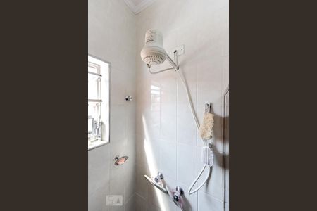 Casa à venda com 150m², 3 quartos e 2 vagasBanheiro