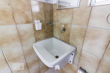 Banheiro de kitnet/studio para alugar com 1 quarto, 30m² em Tucuruvi, São Paulo
