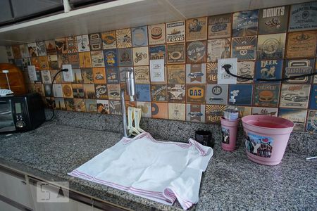 Casa de condomínio à venda com 68m², 2 quartos e 2 vagasCozinha