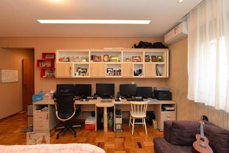 Apartamento à venda com 252m², 3 quartos e sem vaga Apartamento à venda com 252m², 3 quartos e sem vagaSuíte