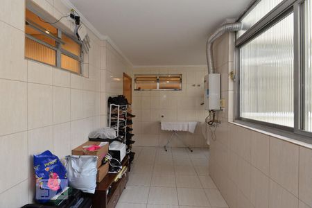 Apartamento à venda com 252m², 3 quartos e sem vaga Apartamento à venda com 252m², 3 quartos e sem vagaÁrea de serviço