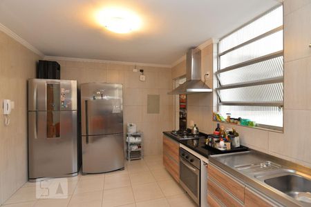 Apartamento à venda com 252m², 3 quartos e sem vaga Apartamento à venda com 252m², 3 quartos e sem vagaCozinha