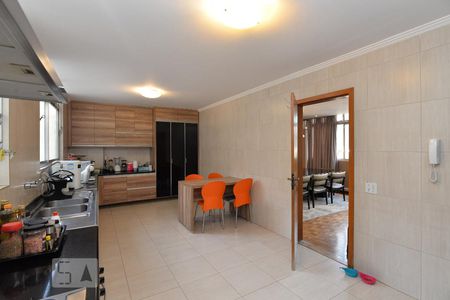 Apartamento à venda com 252m², 3 quartos e sem vaga Apartamento à venda com 252m², 3 quartos e sem vagaCozinha