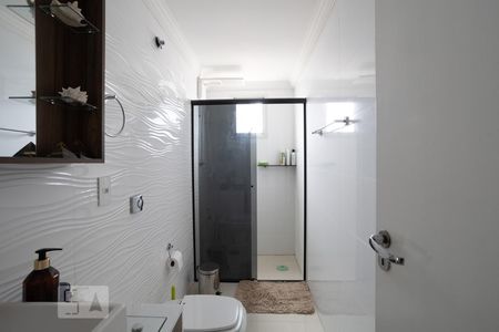 Banheiro Social de apartamento para alugar com 3 quartos, 120m² em Chácara Mafalda, São Paulo