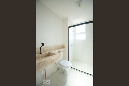 banheiro de apartamento à venda com 2 quartos, 42m² em Jardim Bom Sucesso, Campinas