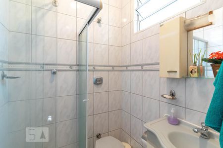 Casa à venda com 175m², 2 quartos e 2 vagas Casa à venda com 175m², 2 quartos e 2 vagasBanheiro da Suíte 2