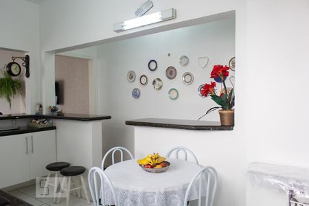 Apartamento à venda com 82m², 2 quartos e sem vagaCozinha