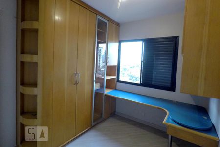 Apartamento à venda com 96m², 3 quartos e 2 vagasQuarto 2