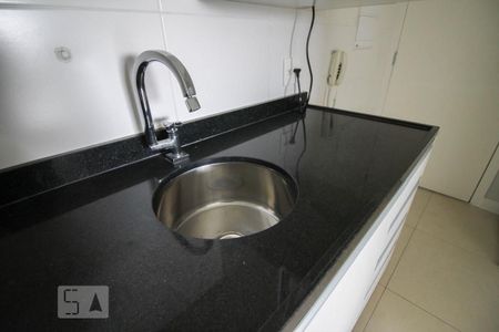Cozinha  de kitnet/studio para alugar com 1 quarto, 30m² em Santana, São Paulo