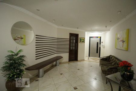 Apartamento à venda com 86m², 2 quartos e 1 vaga Apartamento à venda com 86m², 2 quartos e 1 vagaHall de Entrada