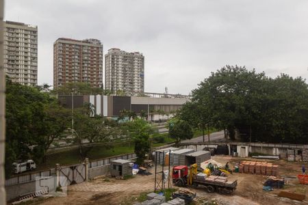 Apartamento à venda com 78m², 2 quartos e 1 vagaVista