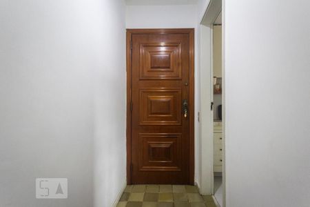 Apartamento à venda com 78m², 2 quartos e 1 vagaHall