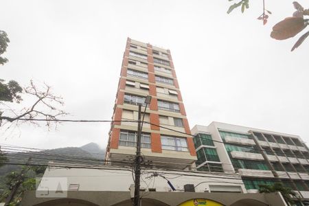 Apartamento à venda com 78m², 2 quartos e 1 vagaFachada