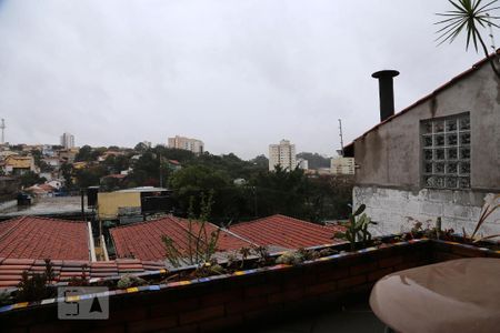 Casa à venda com 130m², 3 quartos e 2 vagasSacada