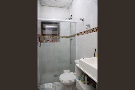 Casa à venda com 130m², 3 quartos e 2 vagasBanheiro Social