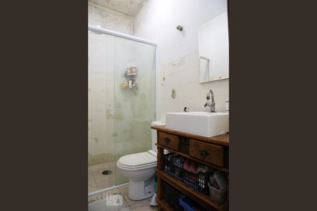 Casa à venda com 130m², 3 quartos e 2 vagasBanheiro da Suíte