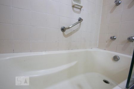 Apartamento à venda com 62m², 1 quarto e 1 vaga Apartamento à venda com 62m², 1 quarto e 1 vagaBanheiro