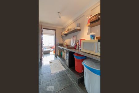 Casa à venda com 240m², 3 quartos e 3 vagas Casa à venda com 240m², 3 quartos e 3 vagasCopa