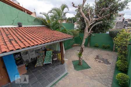 Casa à venda com 240m², 3 quartos e 3 vagas Casa à venda com 240m², 3 quartos e 3 vagasÁrea Externa