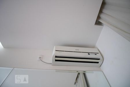 Casa à venda com 240m², 3 quartos e 3 vagas Casa à venda com 240m², 3 quartos e 3 vagasDetalhe - Suíte