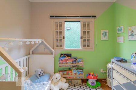 Casa à venda com 240m², 3 quartos e 3 vagas Casa à venda com 240m², 3 quartos e 3 vagasQuarto 2