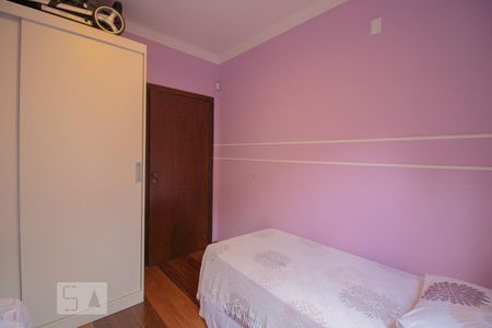 Casa à venda com 240m², 3 quartos e 3 vagas Casa à venda com 240m², 3 quartos e 3 vagasQuarto 3