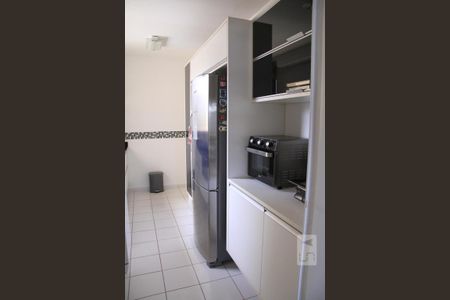 Apartamento para alugar com 122m², 3 quartos e 2 vagasCozinha