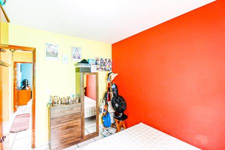 Casa à venda com 100m², 2 quartos e 1 vaga Casa à venda com 100m², 2 quartos e 1 vagaQuarto 1