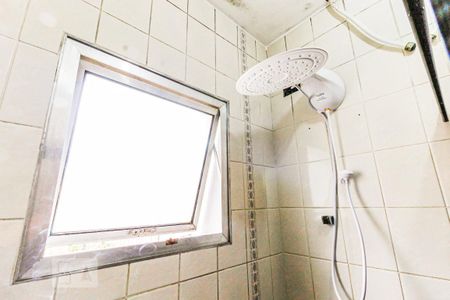 Casa à venda com 100m², 2 quartos e 1 vaga Casa à venda com 100m², 2 quartos e 1 vagaBanheiro