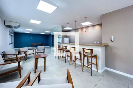 Apartamento à venda com 167m², 4 quartos e 2 vagas Apartamento à venda com 167m², 4 quartos e 2 vagasSalão de Festas