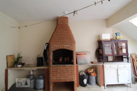 Casa à venda com 177m², 3 quartos e 8 vagasChurrasqueira