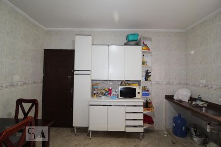 Casa à venda com 177m², 3 quartos e 8 vagasCozinha