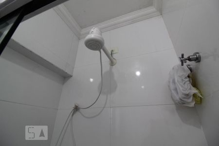 Casa à venda com 177m², 3 quartos e 8 vagasBanheiro Suite 2