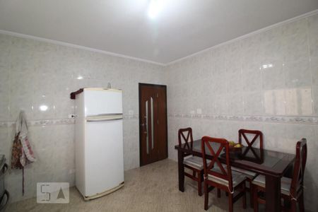 Casa à venda com 177m², 3 quartos e 8 vagasCozinha