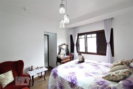 Casa à venda com 177m², 3 quartos e 8 vagasSuite 2