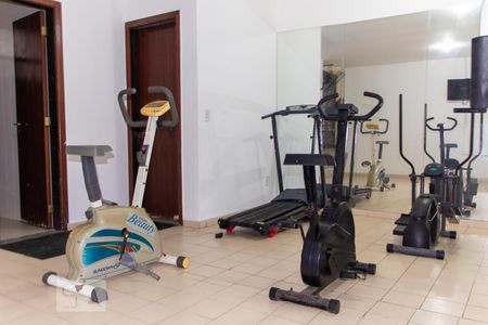 Apartamento para alugar com 400m², 4 quartos e 2 vagas Apartamento para alugar com 400m², 4 quartos e 2 vagasÁrea comum - Academia