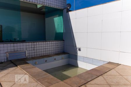 Apartamento para alugar com 400m², 4 quartos e 2 vagas Apartamento para alugar com 400m², 4 quartos e 2 vagasCobertura