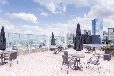 Apartamento para alugar com 50m², 1 quarto e 1 vaga Apartamento para alugar com 50m², 1 quarto e 1 vagaPiscina