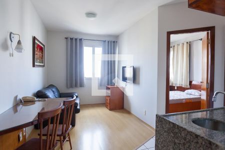 sala de apartamento para alugar com 1 quarto, 50m² em Vale do Sereno, Nova Lima