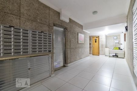 Studio à venda com 24m², 1 quarto e sem vaga Studio à venda com 24m², 1 quarto e sem vagaHall de Entrada