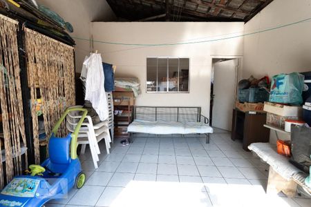 Casa à venda com 300m², 3 quartos e 5 vagas Casa à venda com 300m², 3 quartos e 5 vagasEdícula