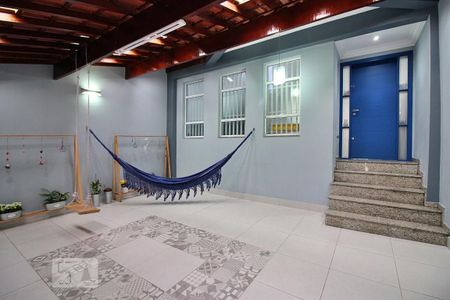 Casa à venda com 148m², 3 quartos e 2 vagasGaragem