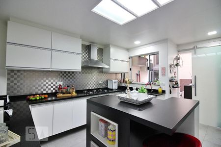 Casa à venda com 148m², 3 quartos e 2 vagasCozinha