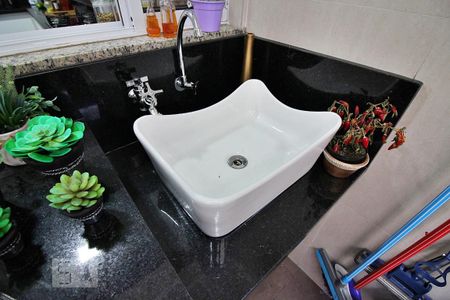 Casa à venda com 148m², 3 quartos e 2 vagasLavanderia