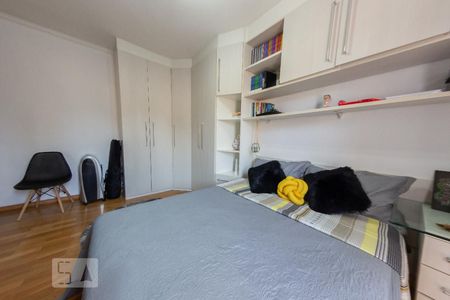 Casa à venda com 195m², 3 quartos e 3 vagas Casa à venda com 195m², 3 quartos e 3 vagasSuíte 2