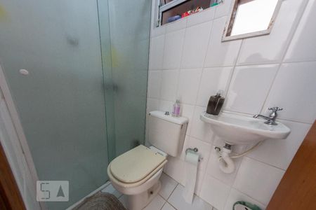 Casa à venda com 195m², 3 quartos e 3 vagas Casa à venda com 195m², 3 quartos e 3 vagasBanheiro de Serviço