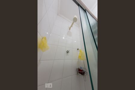 Casa à venda com 195m², 3 quartos e 3 vagas Casa à venda com 195m², 3 quartos e 3 vagasBanheiro de Serviço