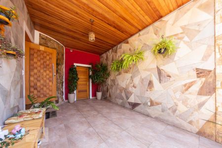 Casa à venda com 195m², 3 quartos e 3 vagas Casa à venda com 195m², 3 quartos e 3 vagasGaragem